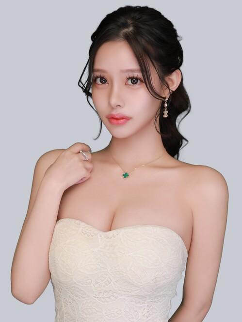 あむ-01（UNJOUR）