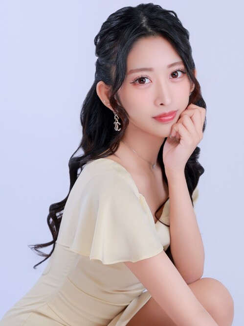 れみな-10（UNJOUR）